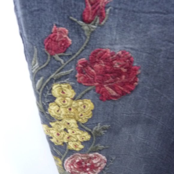 Bandolino Gray Denim Jeans Floral Embroidered  Lisbeth Curvy Skinny Ankle  Sz 10 - Picture 5 of 8